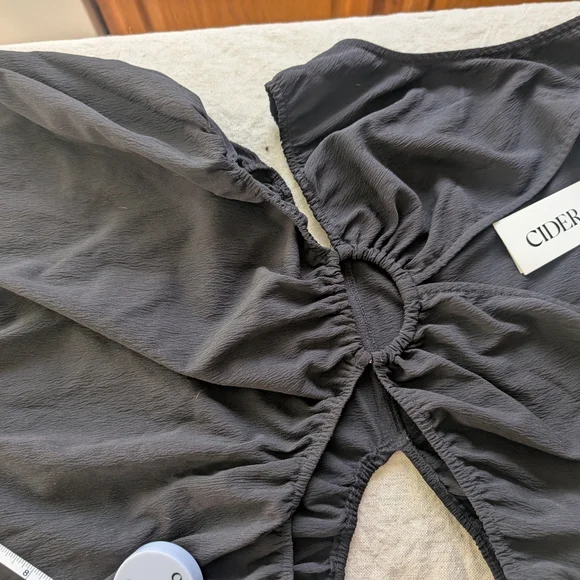 Cider Black Cut-Out Maxi Dress - Picture 13 of 13